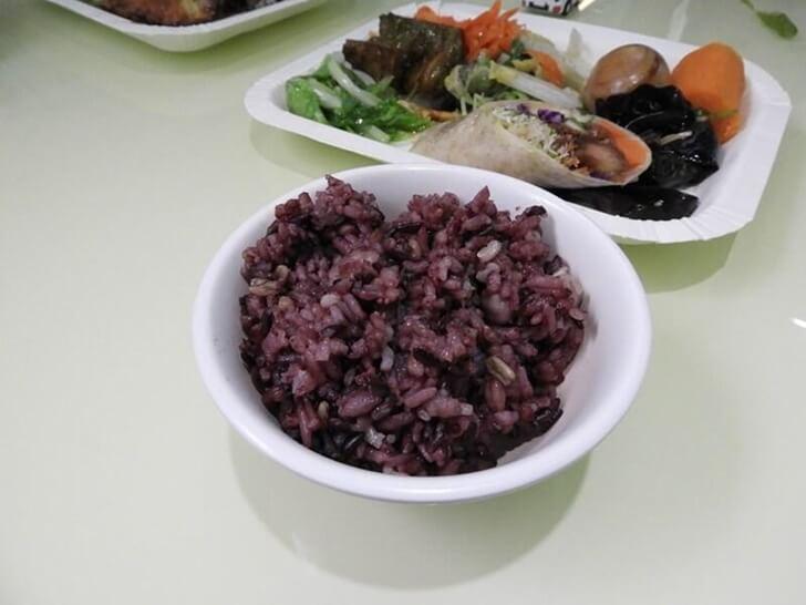 紫米飯,五穀飯英文